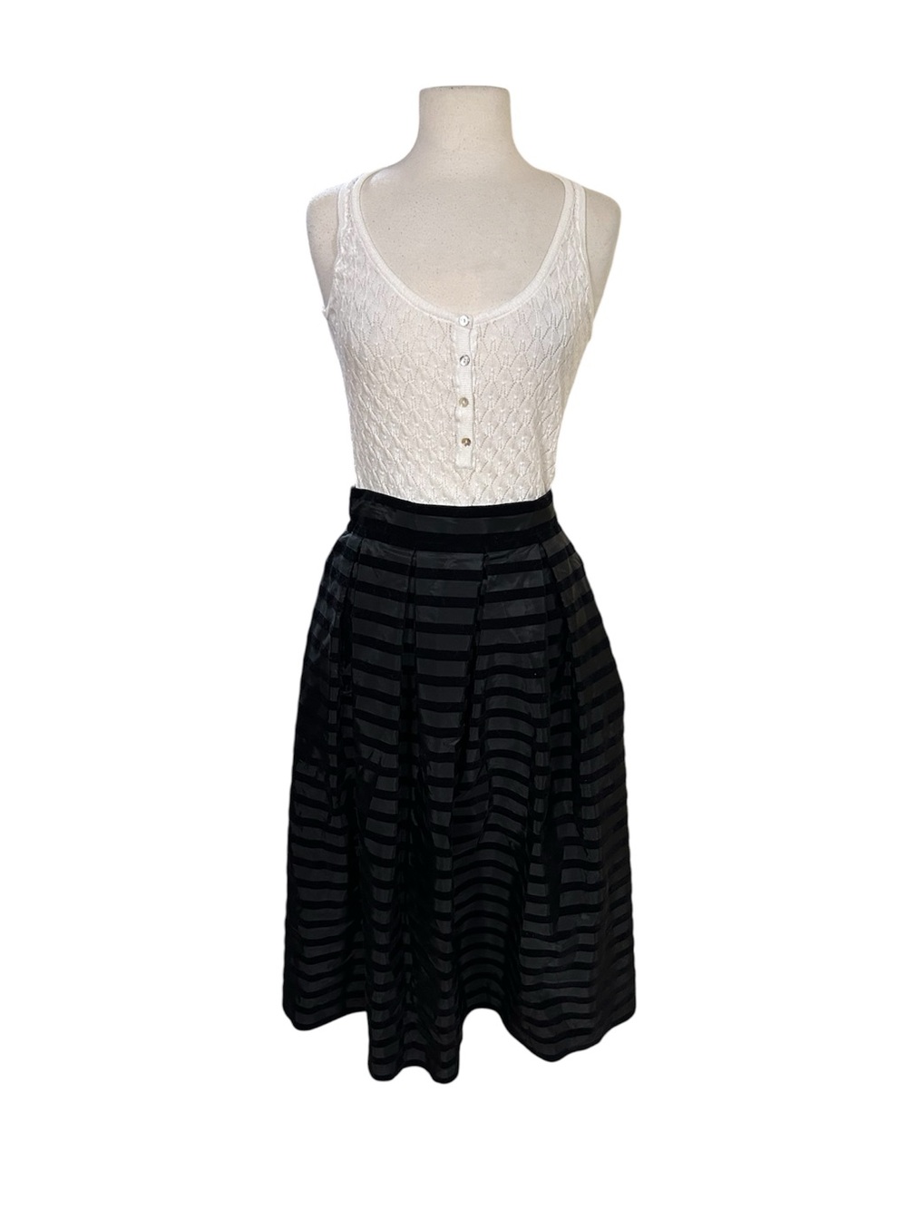 Vtg Farinae Collection Full Long Black Skirt Velvet Stripes Sz 10 Timeless Chic